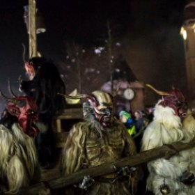 Treno storico dei Krampus da Trieste a Tarvisio